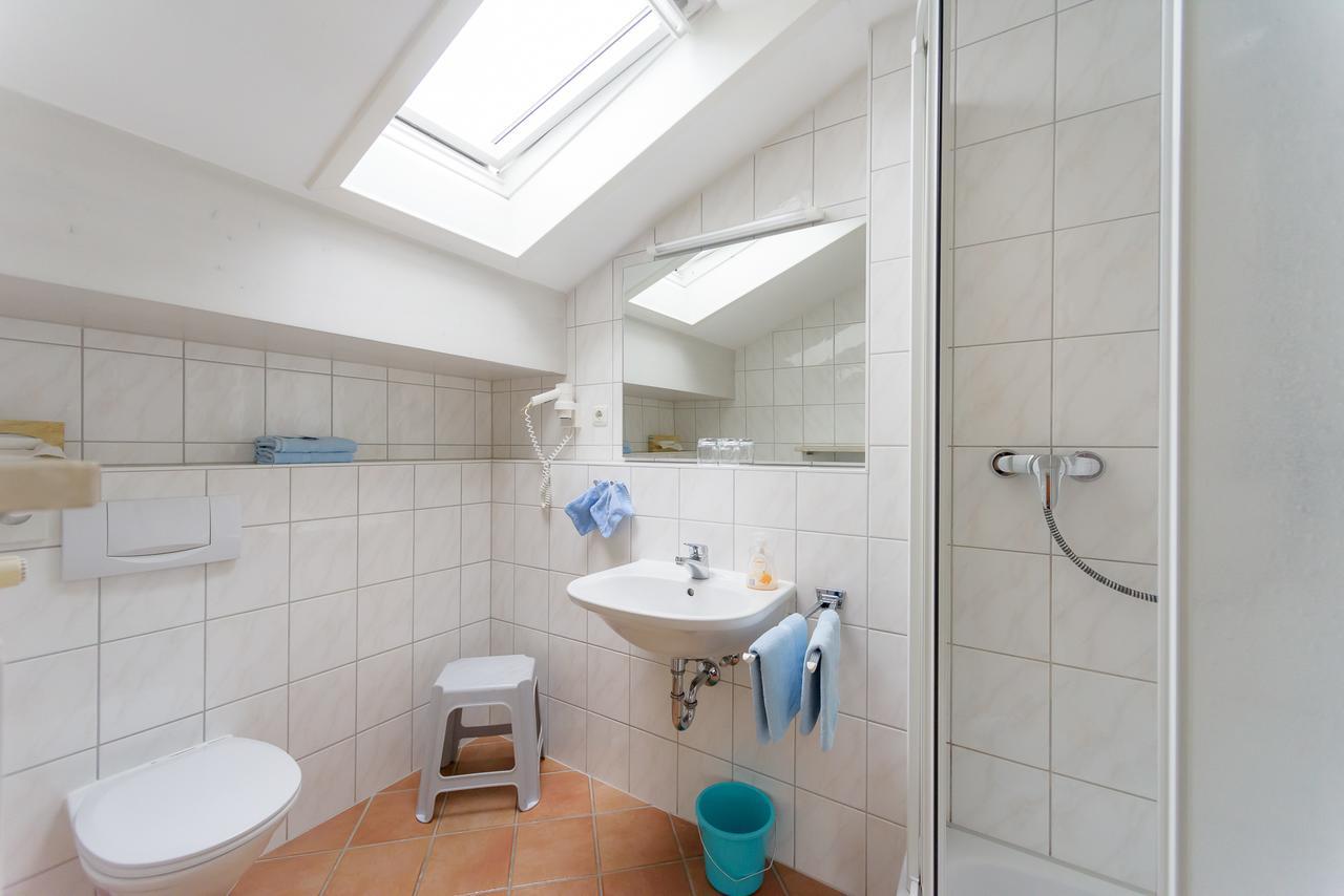 Kleines Edeltraud Hotel 2*